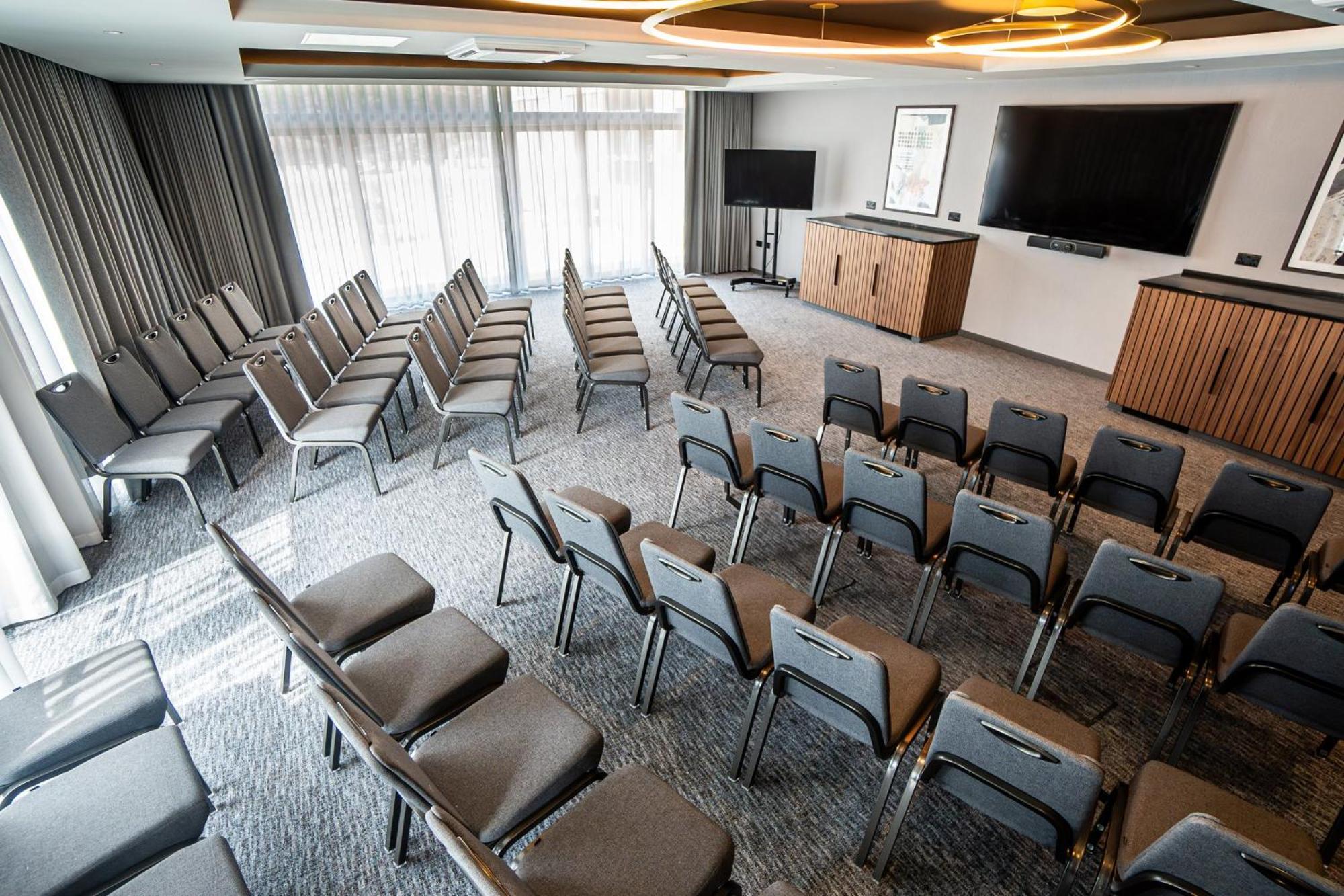 Holiday Inn Nottingham By Ihg Экстерьер фото